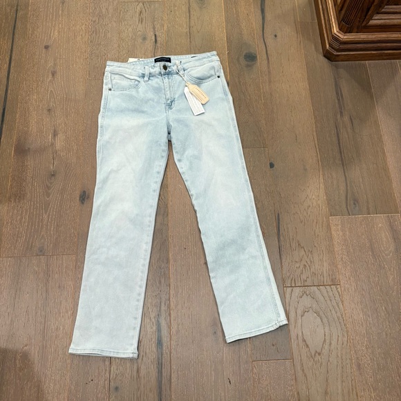 NWT Sanctuary Light Wash Modern Straight Crop Jeans 29/8 $99 sustainable! - Picture 1 of 10